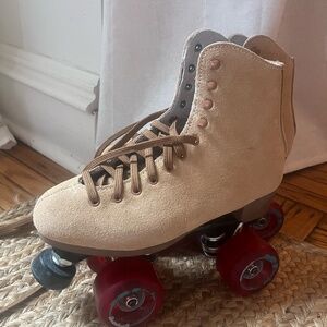 Sure-grip Boardwalk Skates, Womens 7